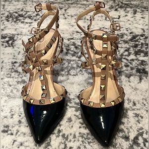 BCBG heels
